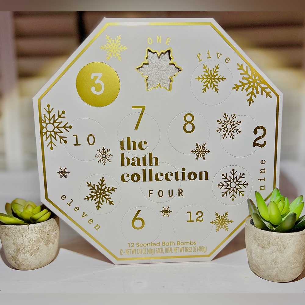 12 SCENTED BATH BOMB SET